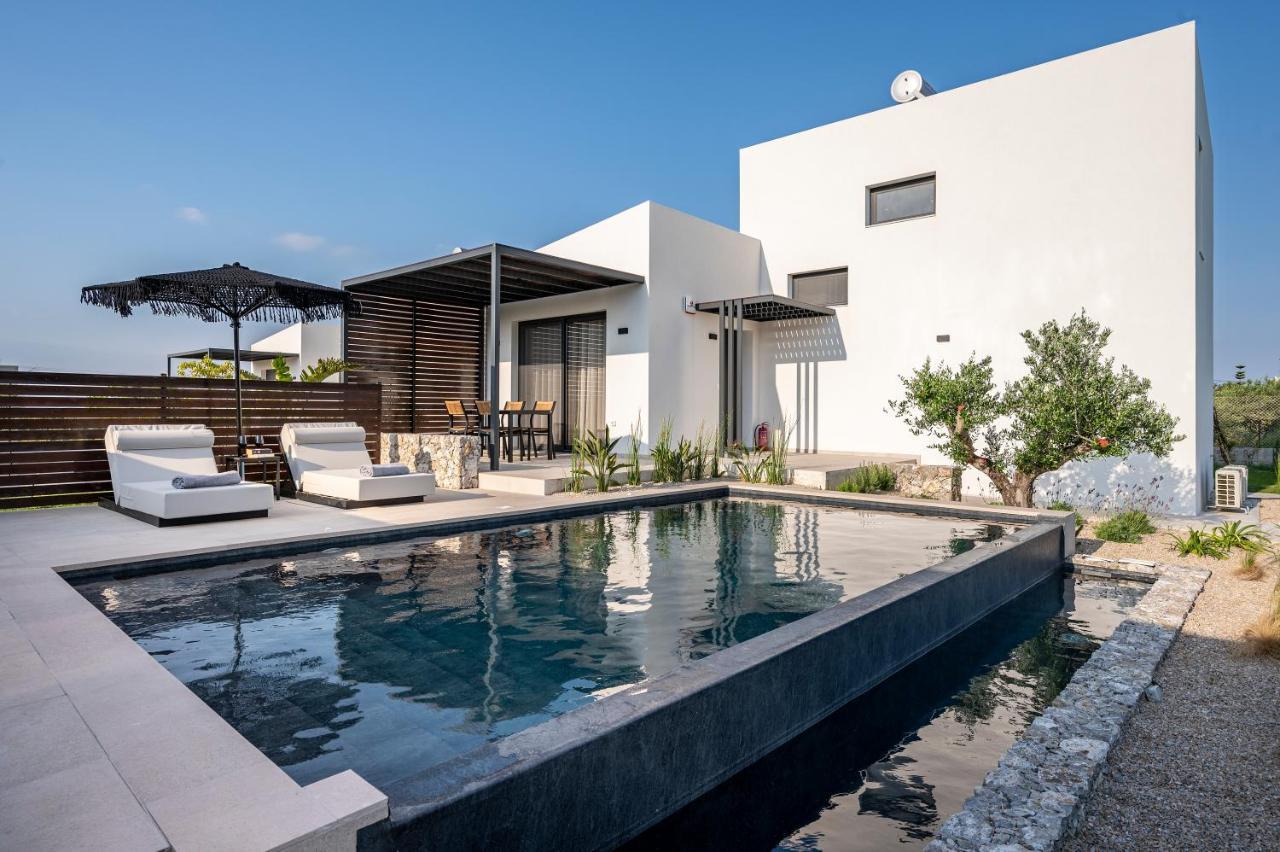 Campo Premium Stay Private Pool Villas คอสทาวน์ ภายนอก รูปภาพ