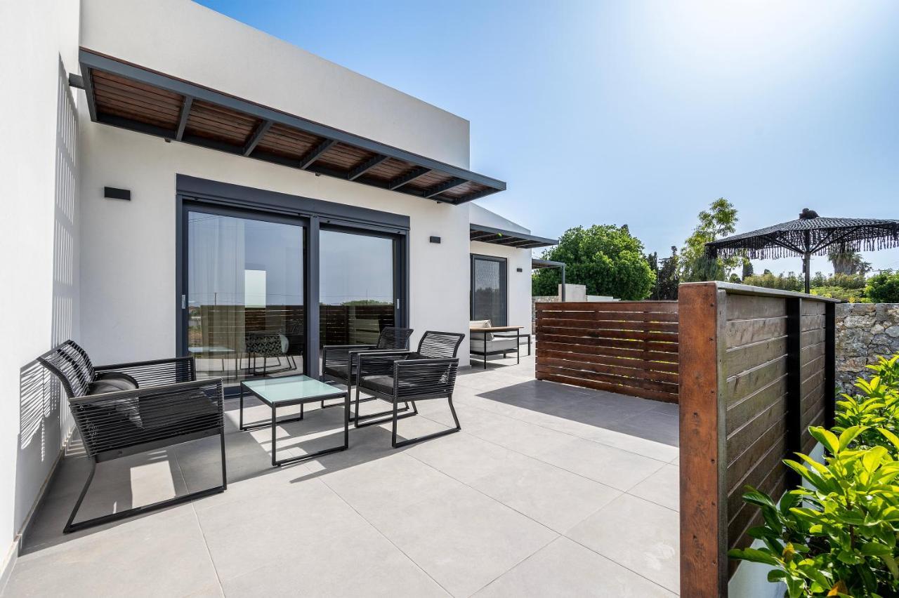Campo Premium Stay Private Pool Villas คอสทาวน์ ภายนอก รูปภาพ