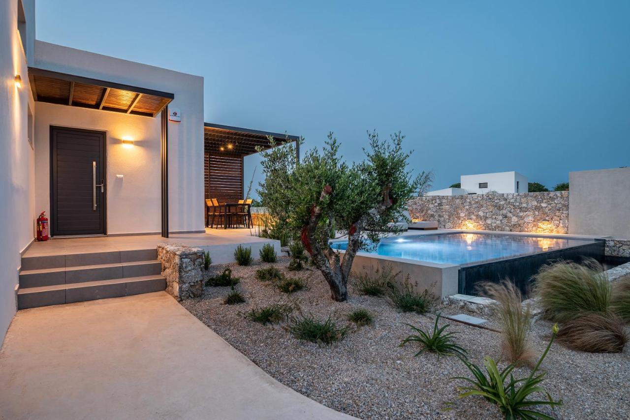 Campo Premium Stay Private Pool Villas คอสทาวน์ ภายนอก รูปภาพ