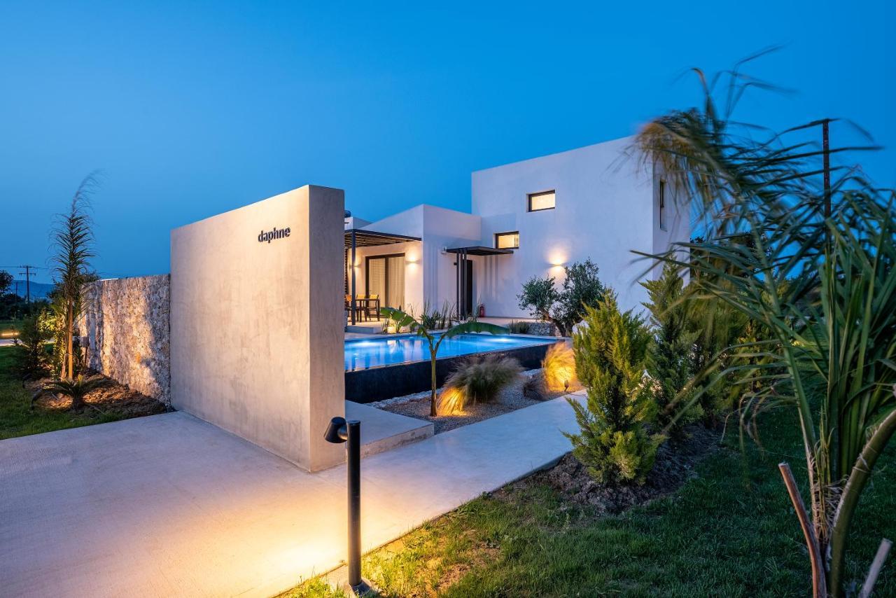 Campo Premium Stay Private Pool Villas คอสทาวน์ ภายนอก รูปภาพ